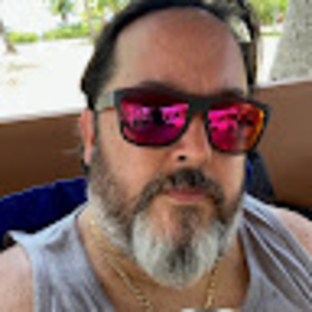 Meet your Posher, Juan carlos
